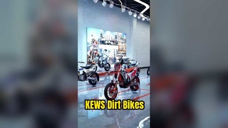 Sala de exposición de motos de cross KEWS