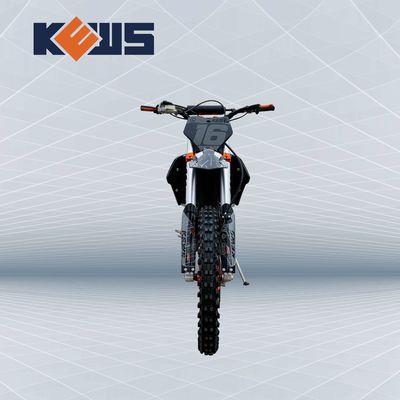 Las motocicletas negras K16 de 250CC Enduro modelan el motor 120KM/H de la leva de With Benelli Twin