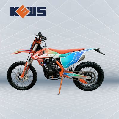 Motocicleta Enduro de 300cc con 19KW de potencia y 120KM/H de velocidad