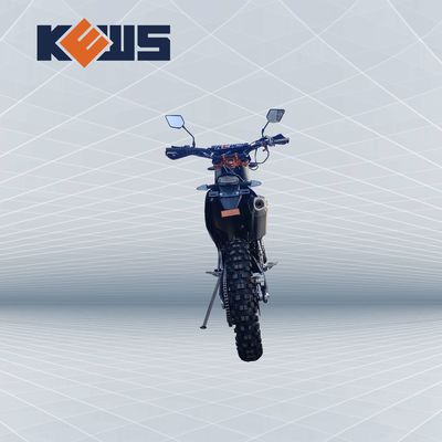 Motocicleta negra en euro de la etiqueta engomada 300CC del oro 4 motocicletas NC300S en las bicis de la suciedad del camino