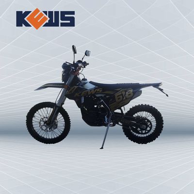 Motocicleta negra en euro de la etiqueta engomada 300CC del oro 4 motocicletas NC300S en las bicis de la suciedad del camino