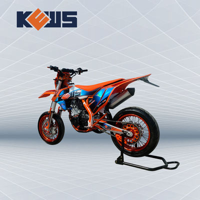 Modelo In NC450 Efi Super Motard Motorcycles 120KM/H de la marca K16 de Kews