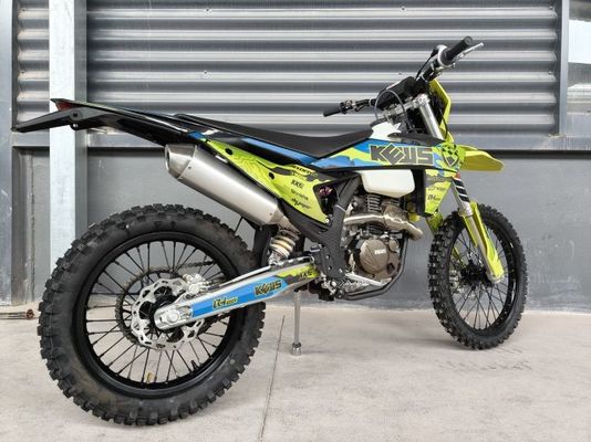 Rendimiento todoterreno con KEWS 176fmn YB300H Enduro K23 de cuatro tiempos