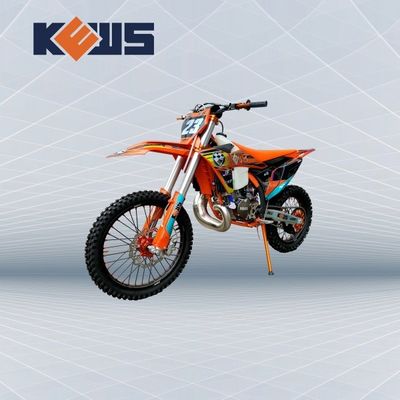 Carburetor MT250cc Euro 4 Strong Power Two Stroke Motorcycles With CNC Inverted Suspension