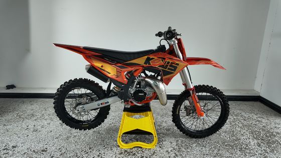 K85-G Two Stroke Motorcycle with XF185 Engine 6-Speed Transmission and Professional Suspension for Off-Road Adventure
