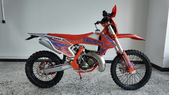 K16 MT250 Off-Road Motorcycle with Single-Cylinder 2-Stroke Engine and 250ml Displacement